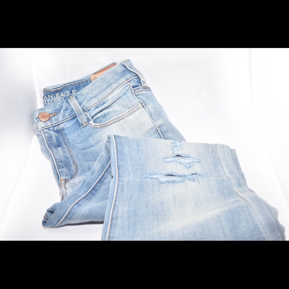 American Eagle AE Hi-Rise Boho Artist Jean